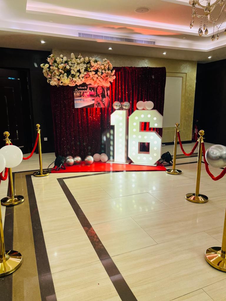 Red 16th Birthday Decor
