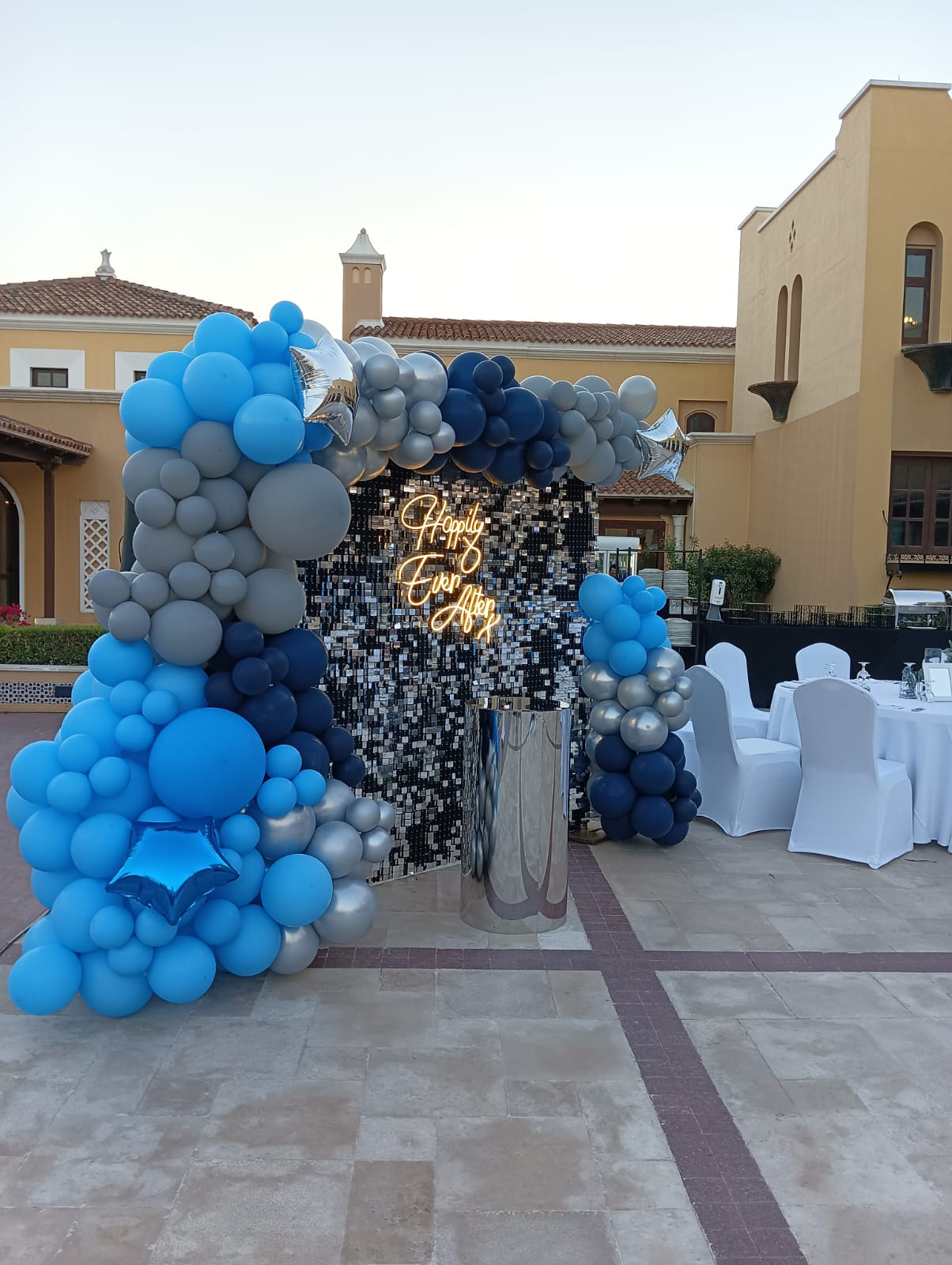 Shimmering Anniversary Theme Decor