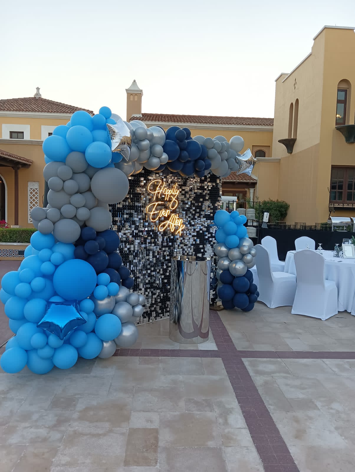 Shimmering Anniversary Theme Decor