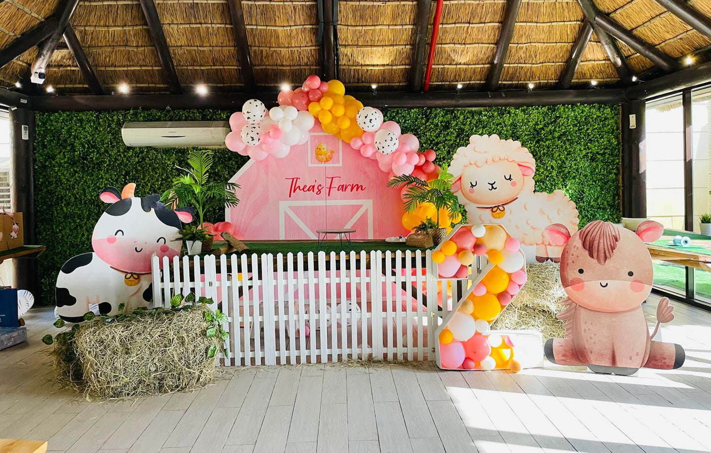 Thea's Farm Theme Birthday Decor