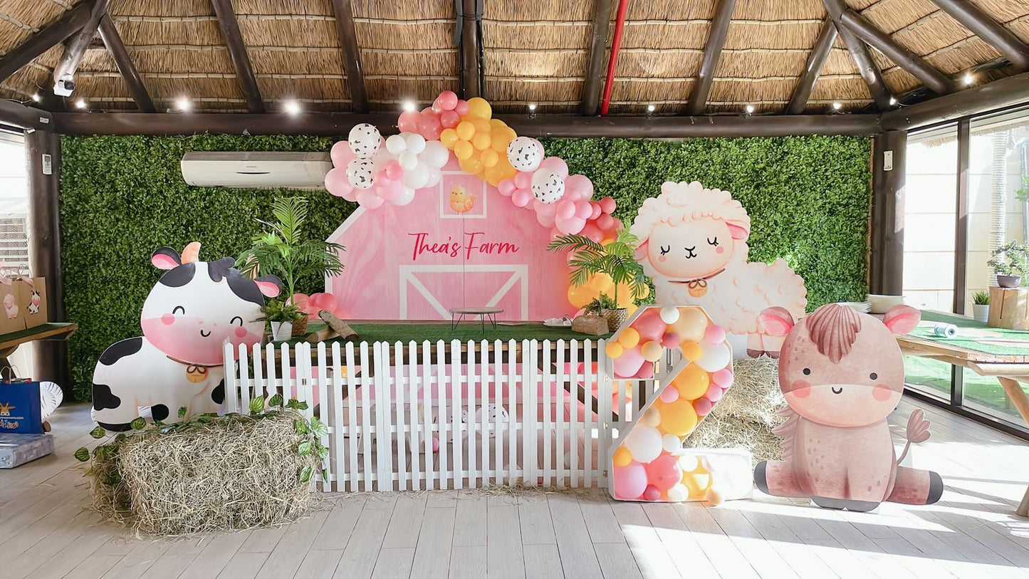 Thea's Farm Theme Birthday Decor