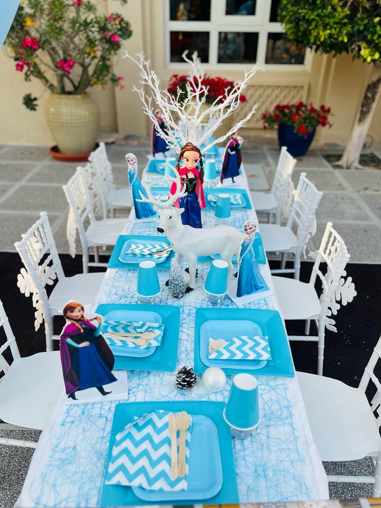 Tiara Frozen Birthday Decor