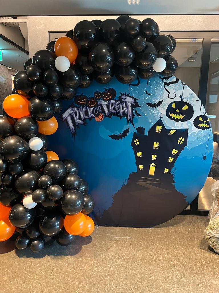 Trick Or Treat Party Decor