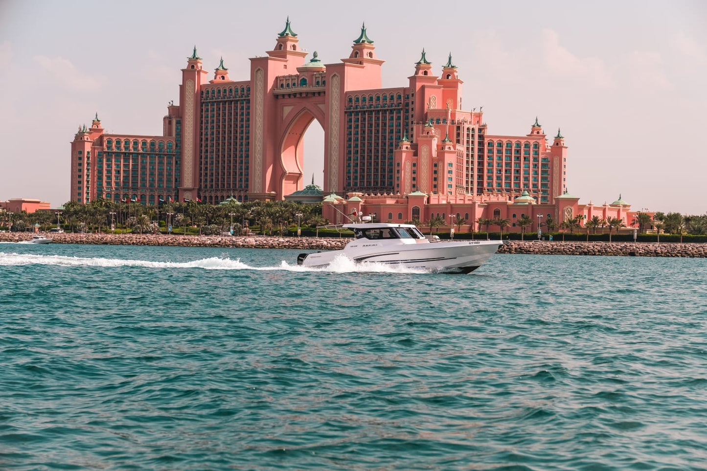 Elite Pearl Yachts Charter | 36 Ft Speed Boat