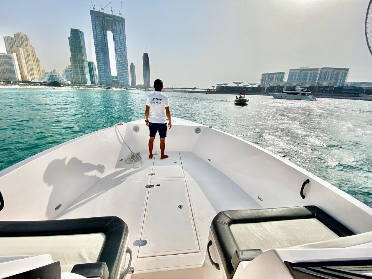 Elite Pearl Yachts Charter | 36 Ft Speed Boat