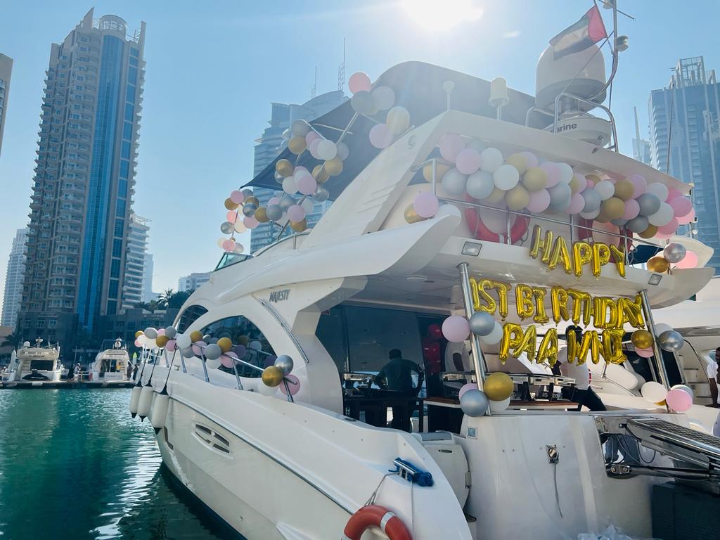 Yacht Birthday Party Decor